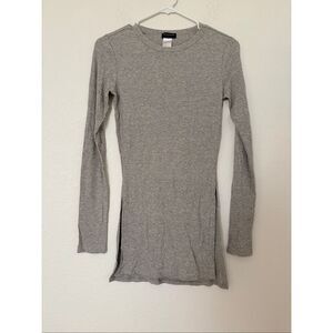 Naked Wardrobe Ribbed Long Sleeve Top Gray Side Slit Fitted Stretch Tee NWOT